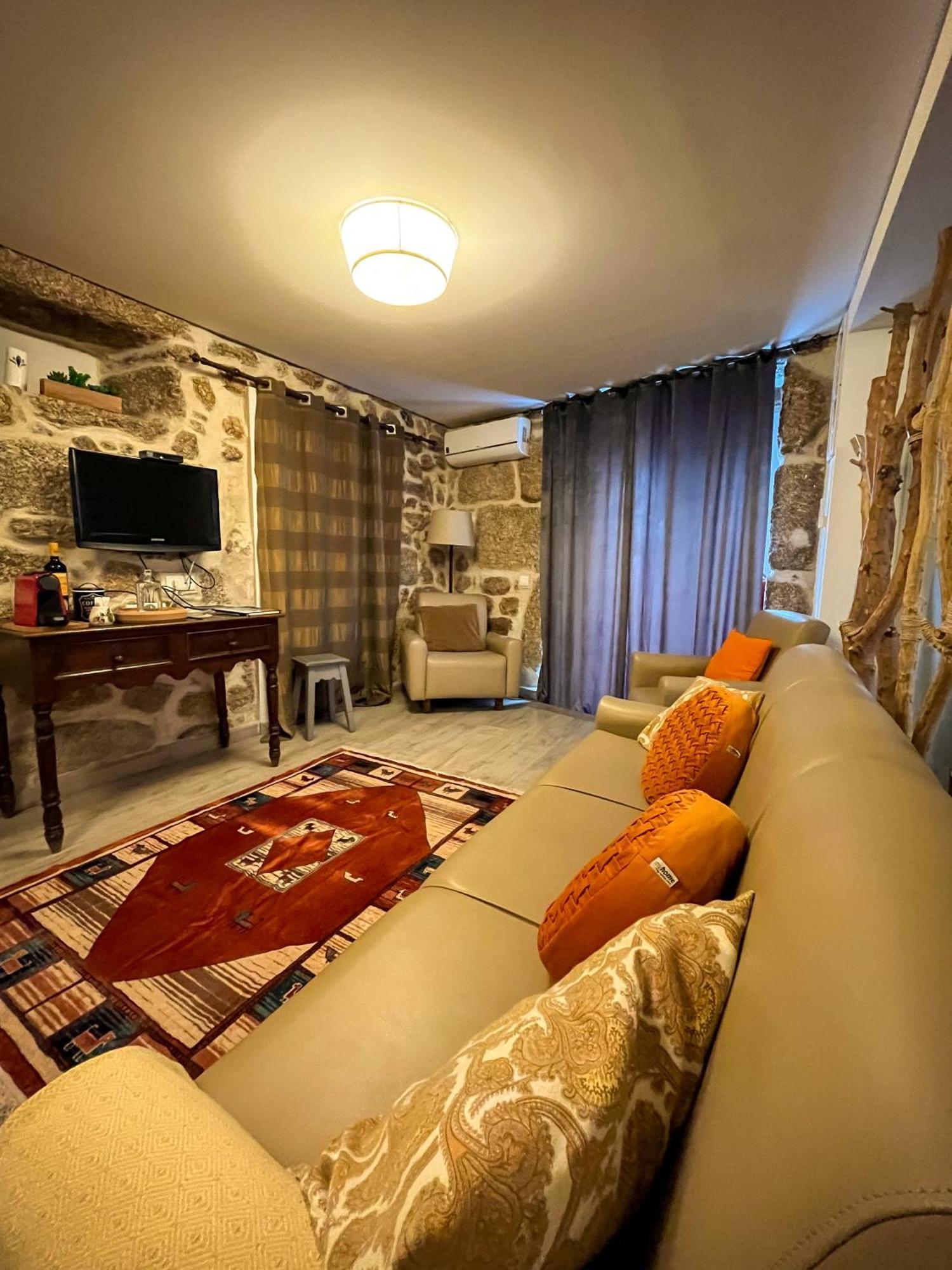 Casa Da Fonte Grande - By Cabralina Apartments 贝尔蒙特 外观 照片